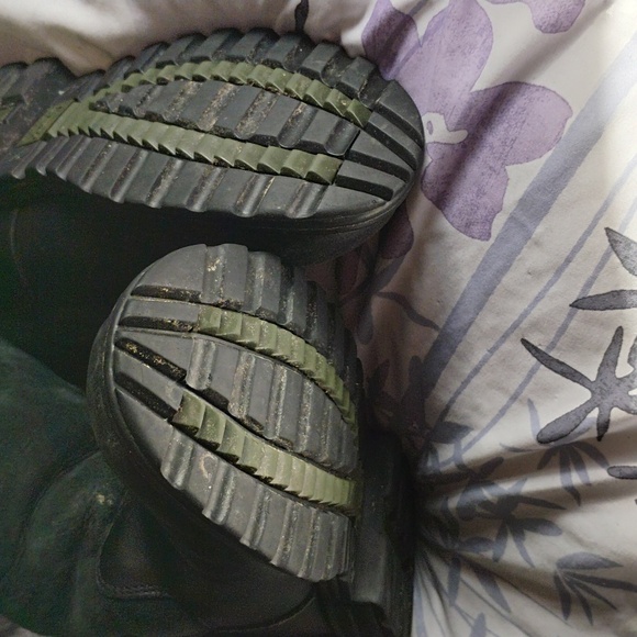 UGG Black Winter & Rain Boots - Picture 6 of 6